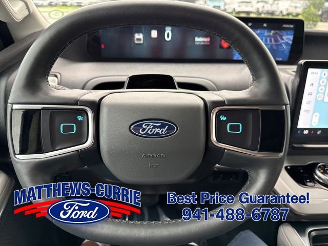 Certified 2025 Ford Expedition Active AWD/4WD image 19