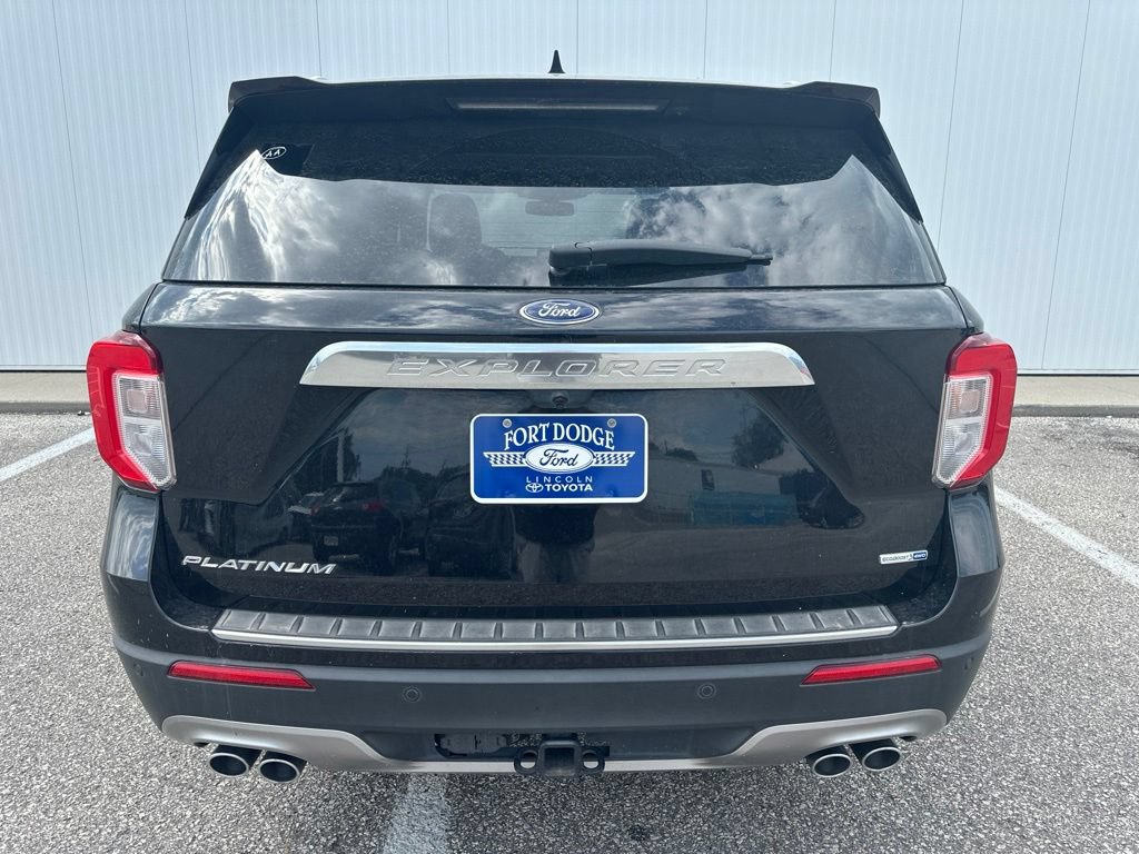Certified 2020 Ford Explorer Platinum w/ Premium Technology Package AWD/4WD image 6