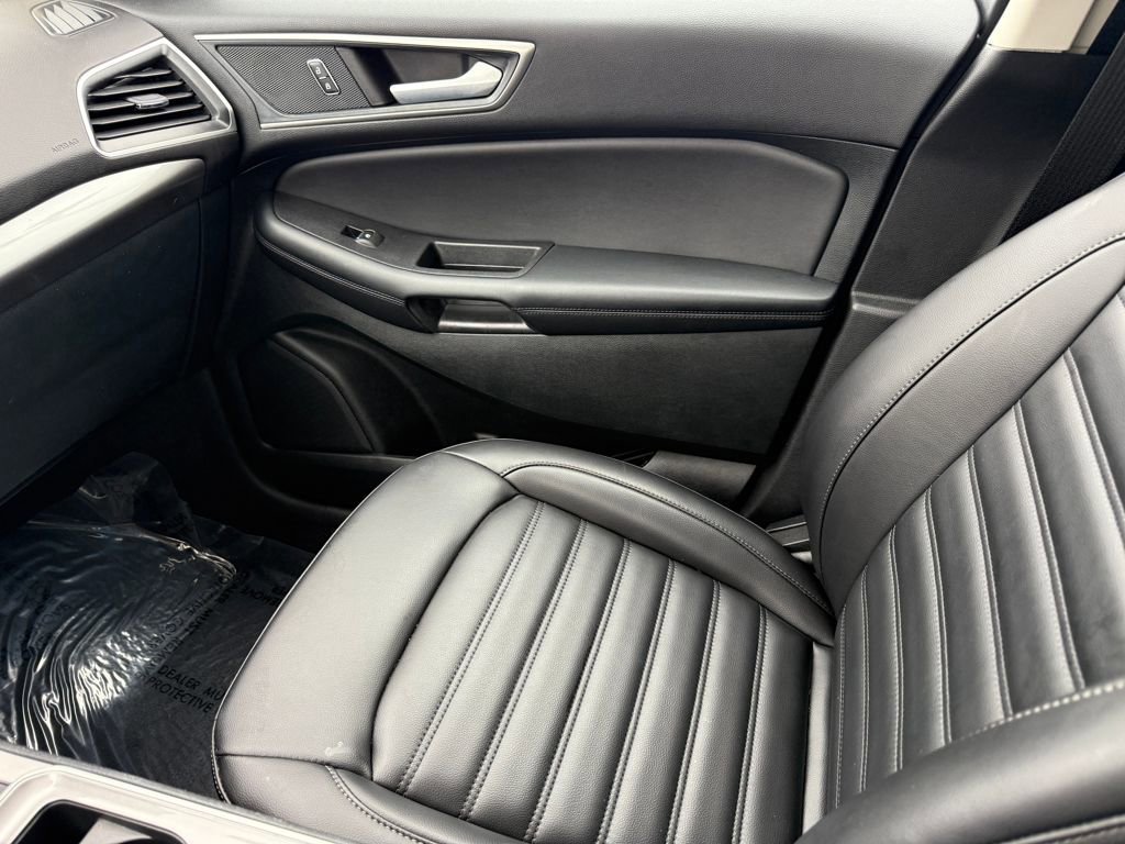 Certified 2024 Ford Edge SEL w/ Convenience Package image 21