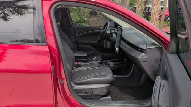 Certified 2024 Ford Mustang Mach-E Premium RWD image 15