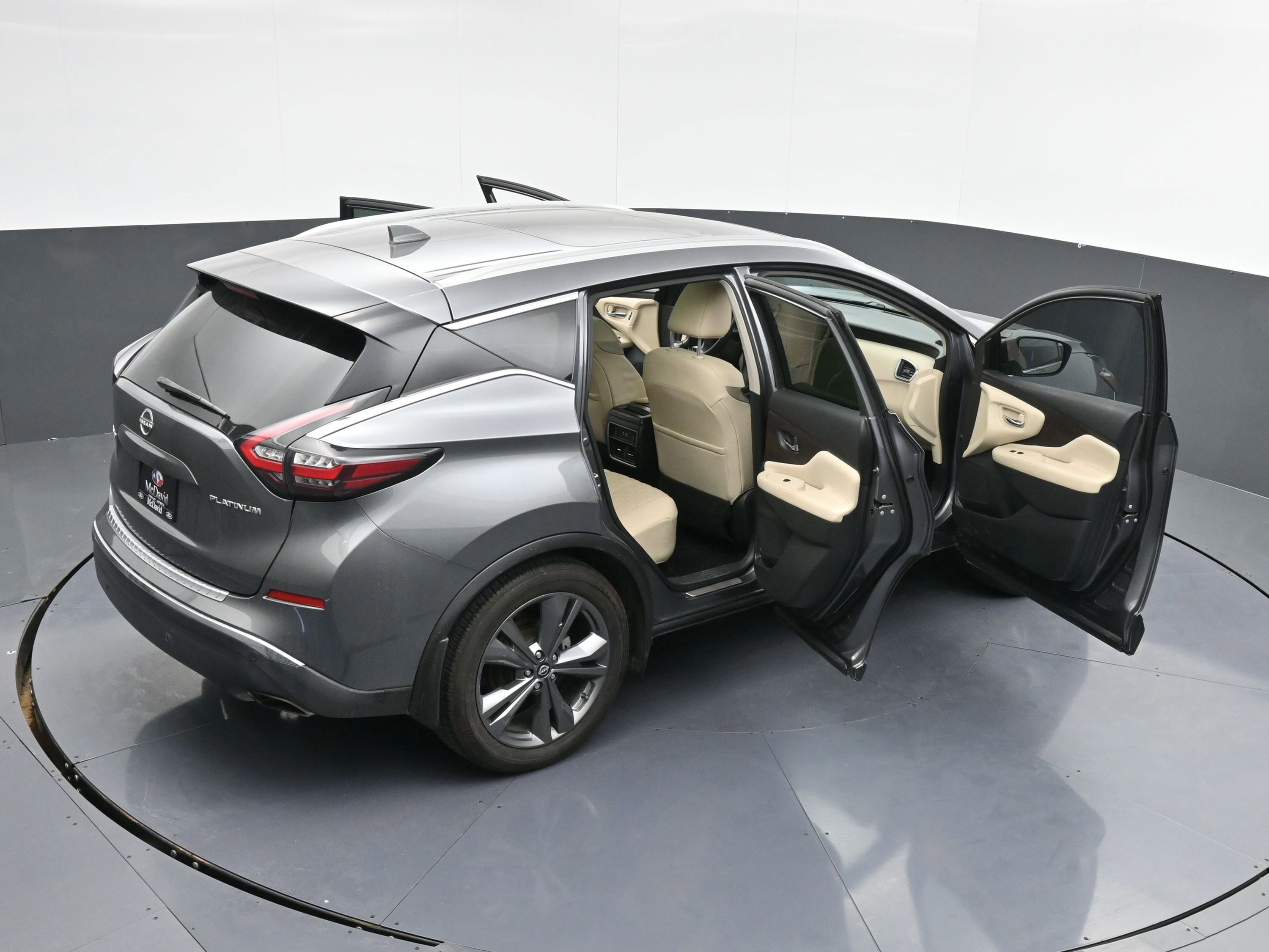 Used 2023 Nissan Murano Platinum w/ Cargo Package image 43