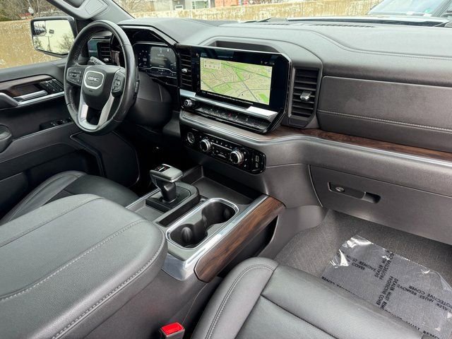 Used 2023 GMC Sierra 1500 SLT w/ SLT Premium Package image 21