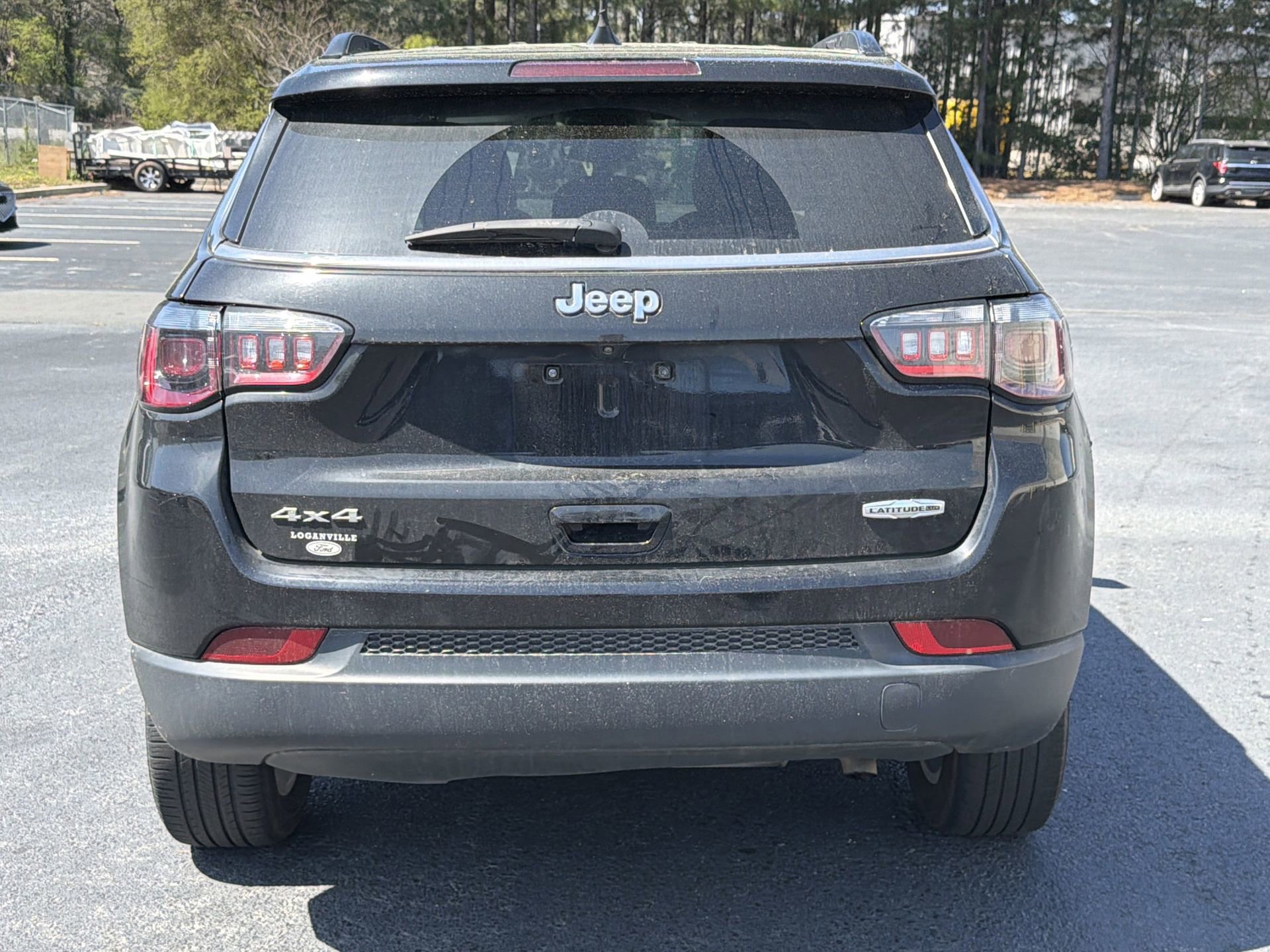 Used 2022 Jeep Compass Latitude image 3
