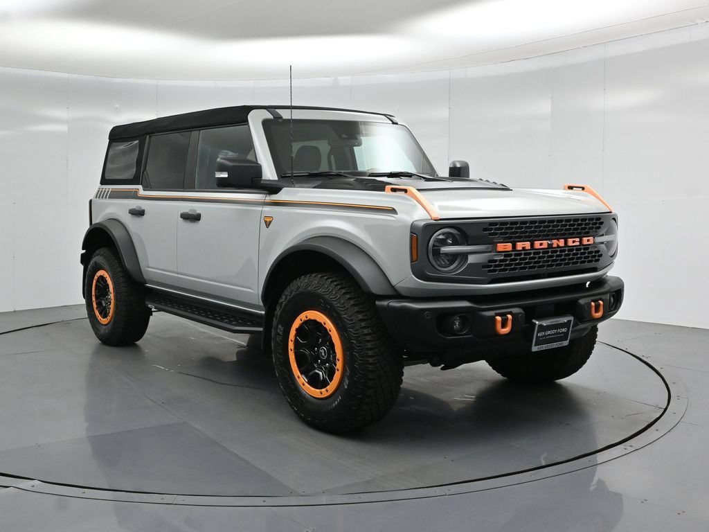 Certified 2023 Ford Bronco Badlands w/ Sasquatch Package AWD/4WD image 57