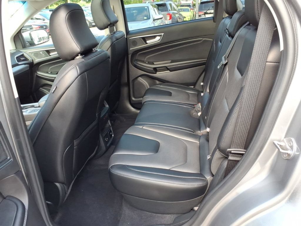 Certified 2022 Ford Edge Titanium w/ Equipment Group 301A AWD/4WD image 12