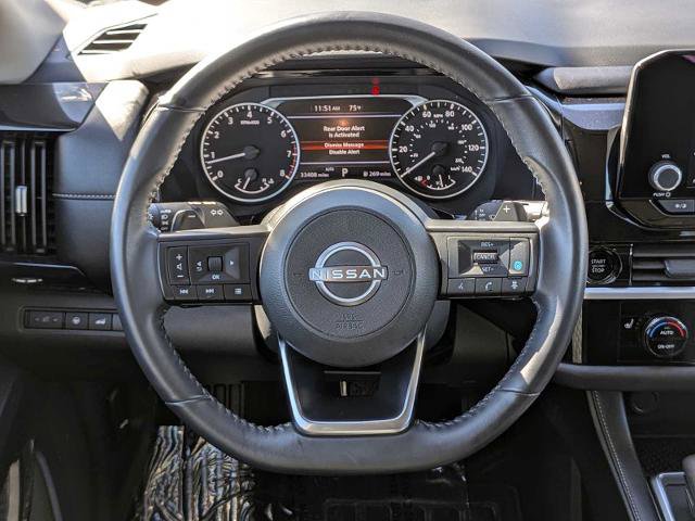 Used 2025 Nissan Pathfinder SV image 33