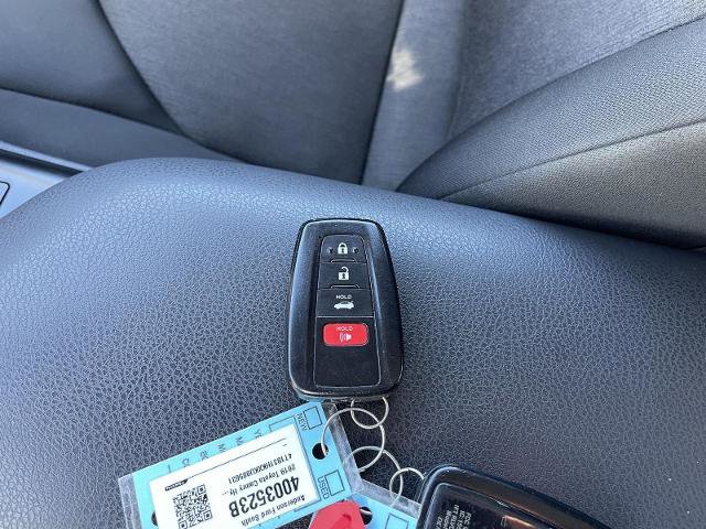 Used 2019 Toyota Camry LE image 37