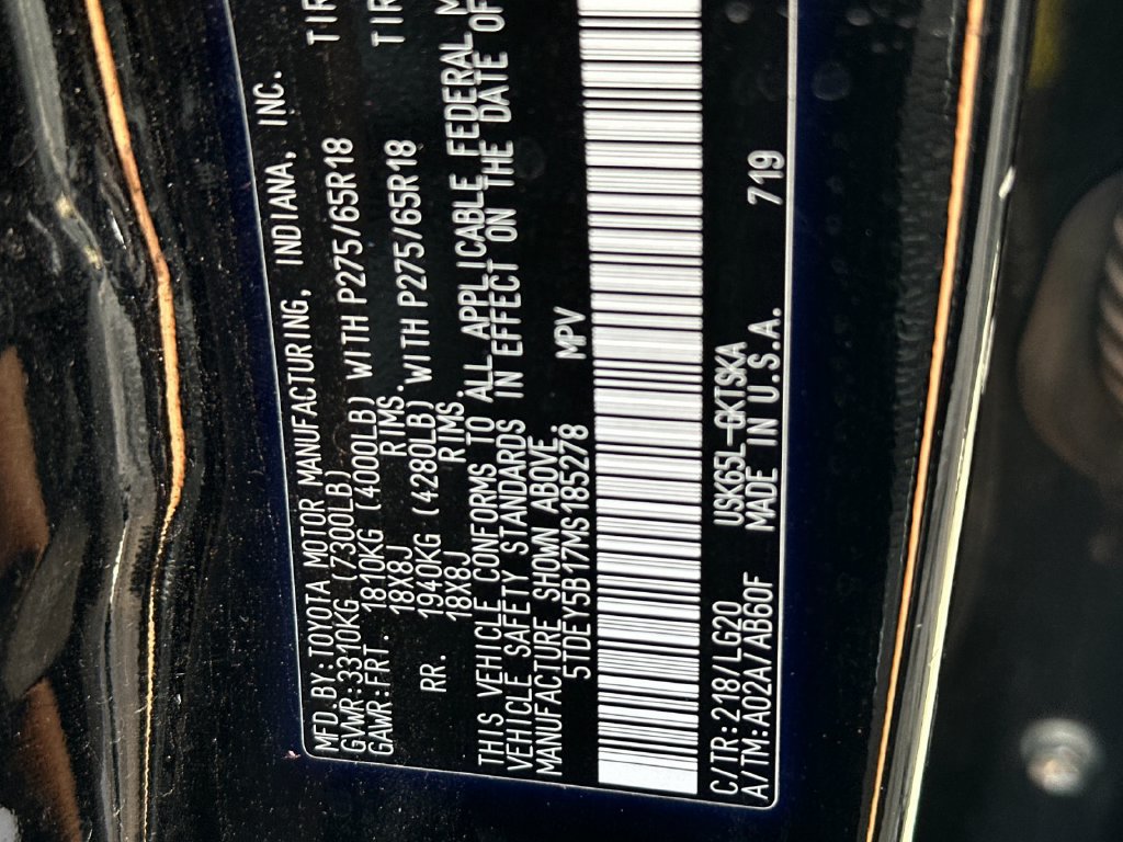 Used 2021 Toyota Sequoia TRD Pro AWD/4WD image 31