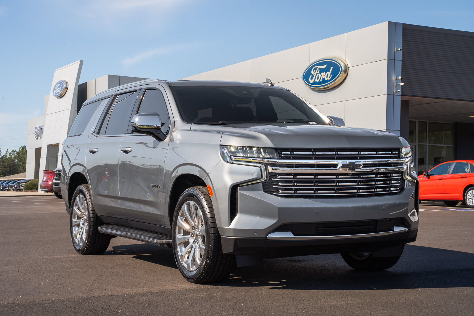 Used 2024 Chevrolet Tahoe Premier w/ Premium Package