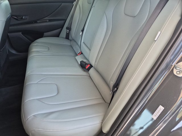 Used 2024 Hyundai Elantra Limited FWD image 31