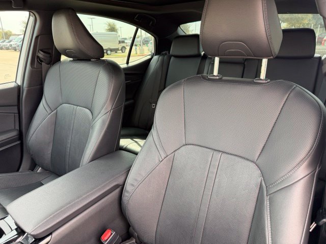 Used 2025 Toyota Camry XSE FWD image 12