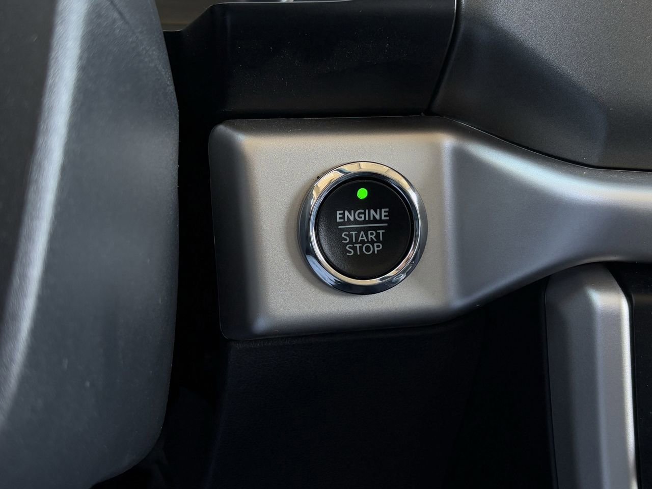 Certified 2023 Ford Expedition XLT image 17