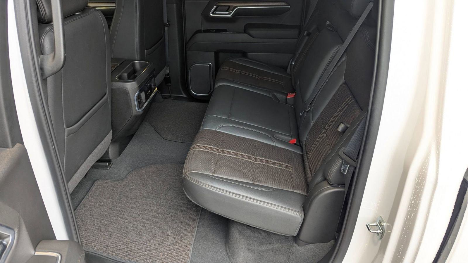 Used 2022 Chevrolet Silverado 1500 High Country w/ Z71 Off-Road Package image 14