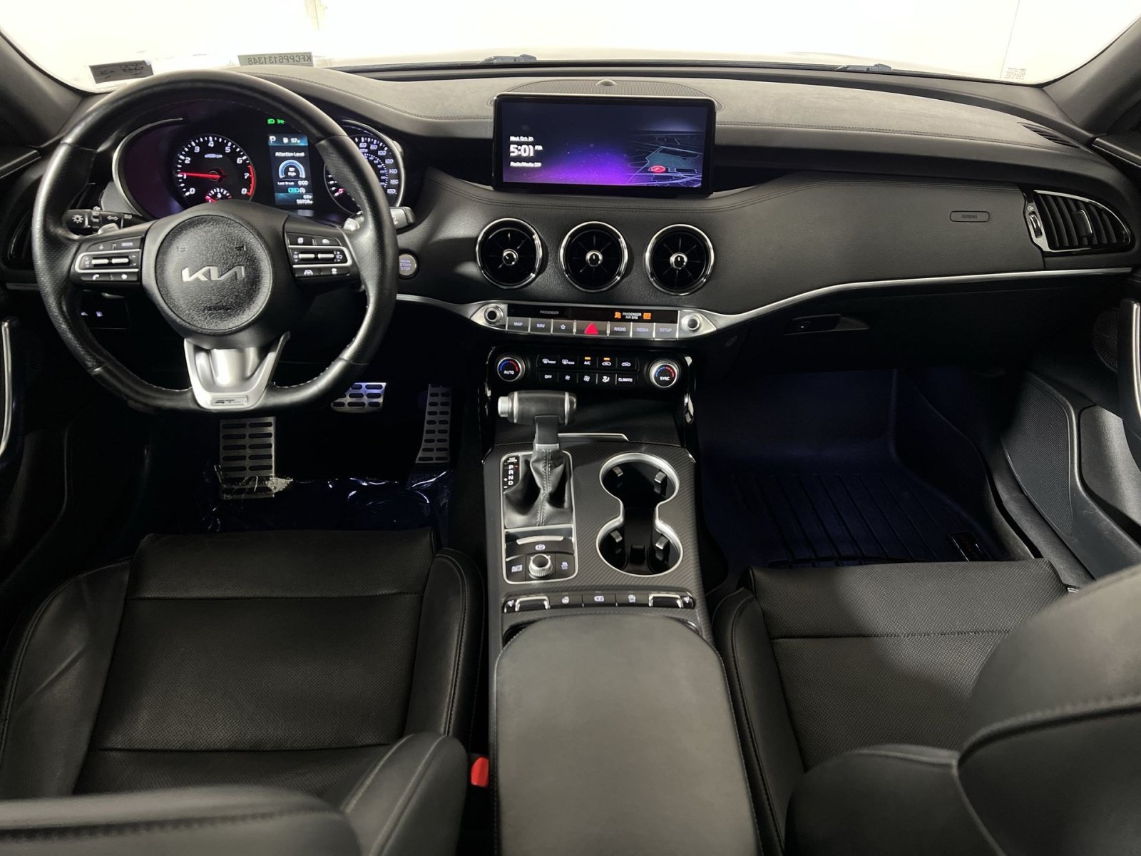 Used 2023 Kia Stinger GT-Line w/ Sun & Sound Package AWD/4WD image 23