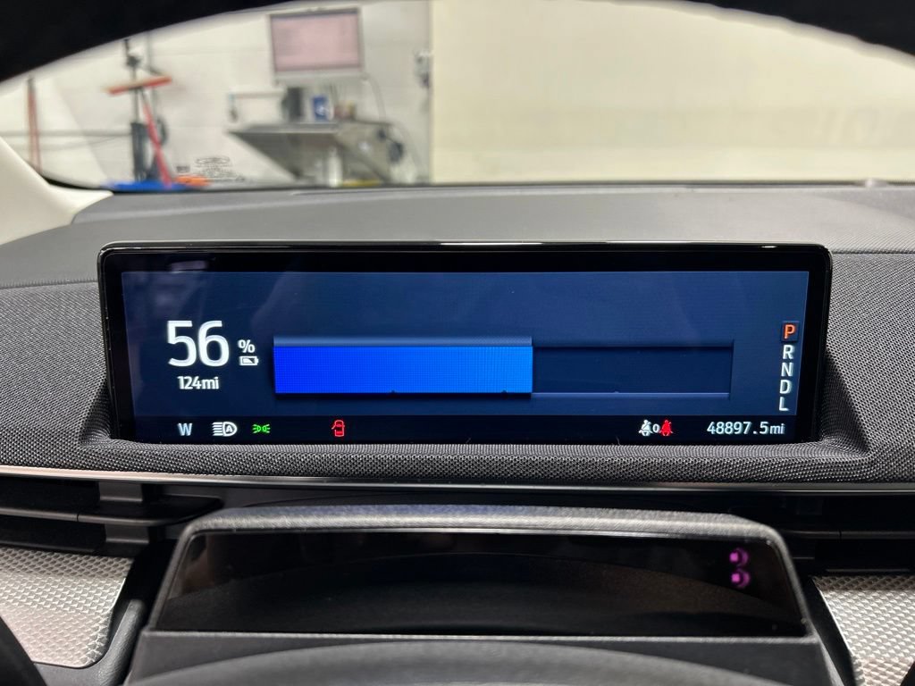 Certified 2022 Ford Mustang Mach-E Select w/ Comfort/Technology Package AWD/4WD image 17