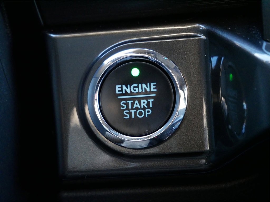 Certified 2021 Ford F150 XLT w/ Equipment Group 302A High image 25