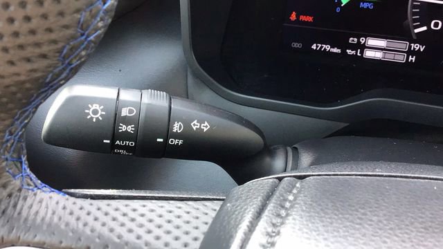 Used 2025 Toyota Sequoia Platinum image 31