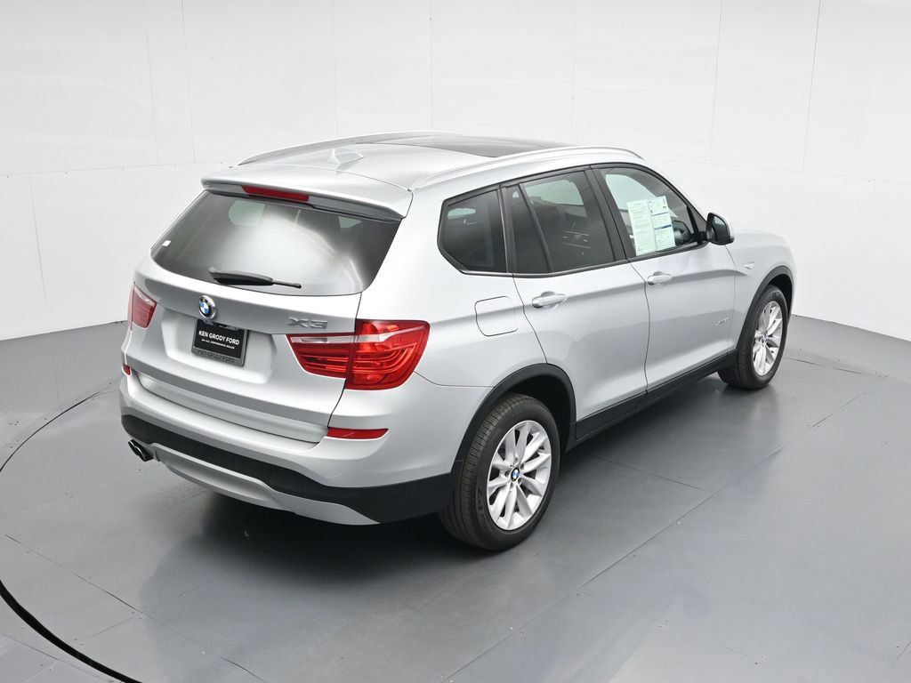 Used 2017 BMW X3 xDrive28i image 15