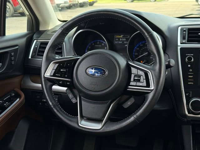 Used 2018 Subaru Outback 3.6R Touring AWD/4WD image 8
