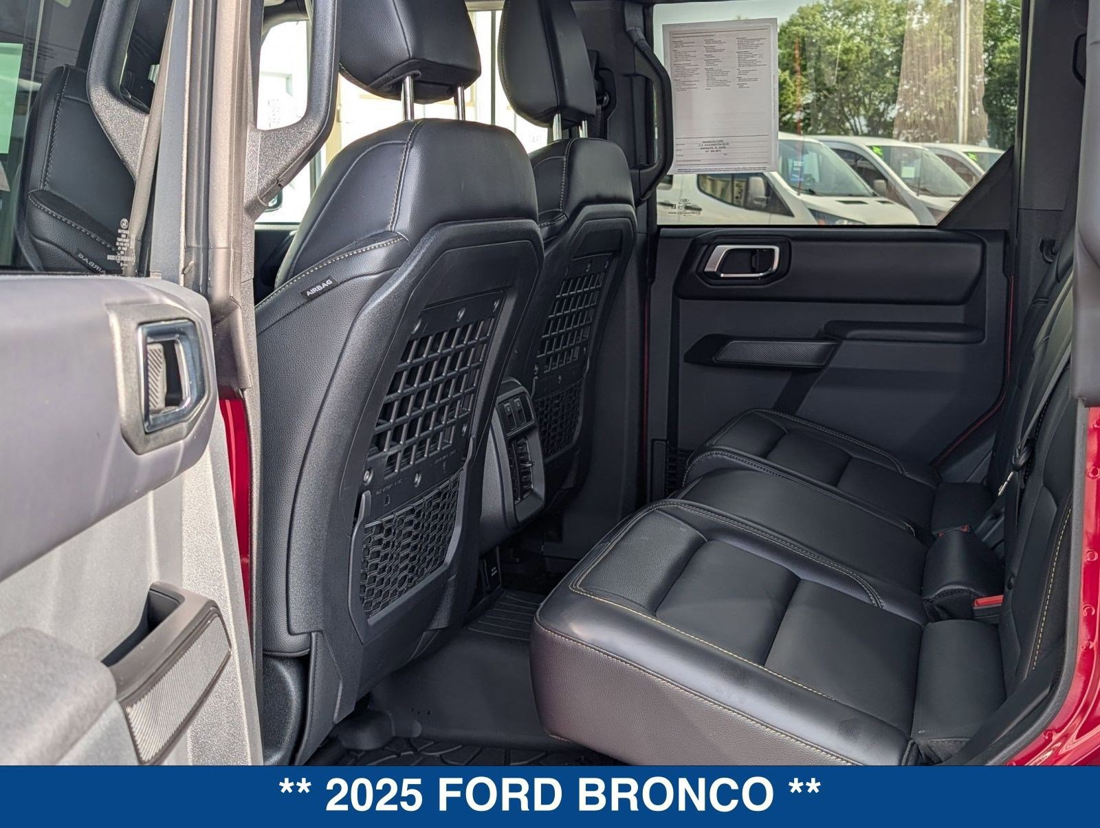 Certified 2025 Ford Bronco Badlands image 14