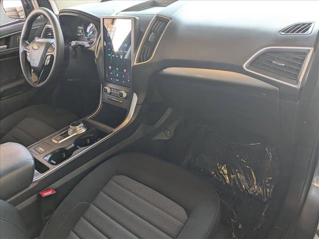 Certified 2023 Ford Edge SE w/ Black Appearance Package AWD/4WD image 21