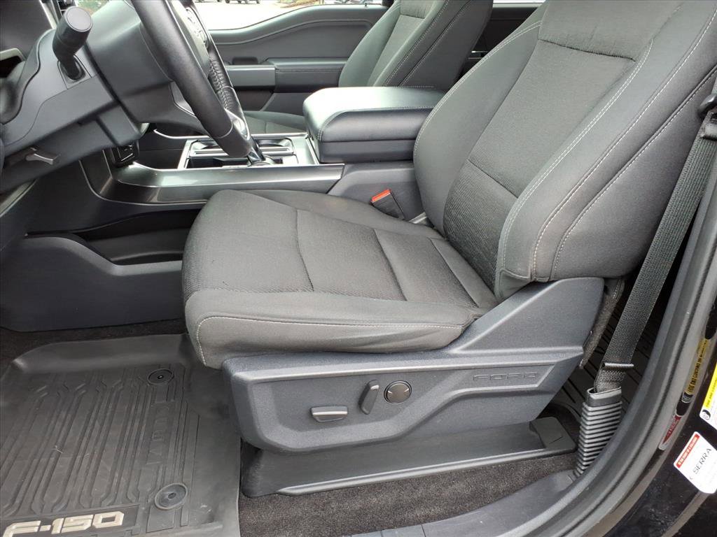 Certified 2022 Ford F150 XLT w/ Equipment Group 302A High image 16