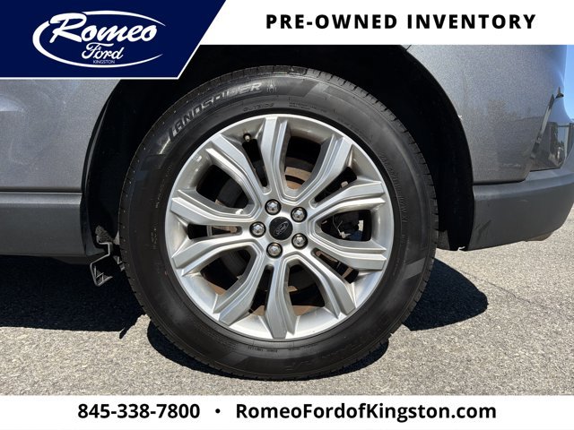 Certified 2024 Ford Edge Titanium AWD/4WD image 32