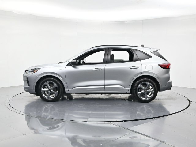 Certified 2023 Ford Escape ST-Line w/ Tech Pack #1 FWD image 7