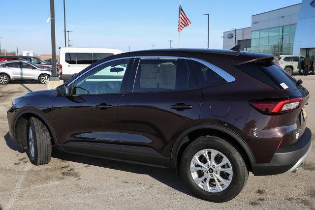 Certified 2023 Ford Escape Active w/ Tech Pack #2 image 5