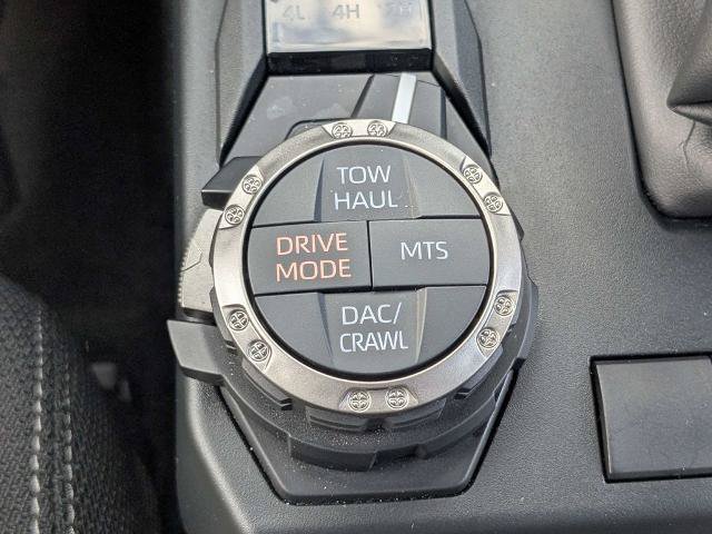 Used 2025 Toyota 4Runner TRD Off-Road Premium AWD/4WD image 24