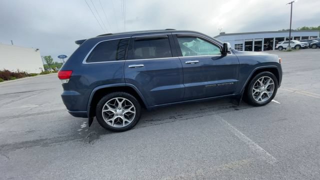 Used 2020 Jeep Grand Cherokee Overland AWD/4WD image 10