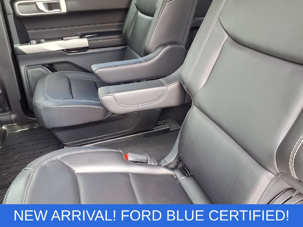 Certified 2023 Ford Explorer XLT w/ Equipment Group 202A AWD/4WD image 7
