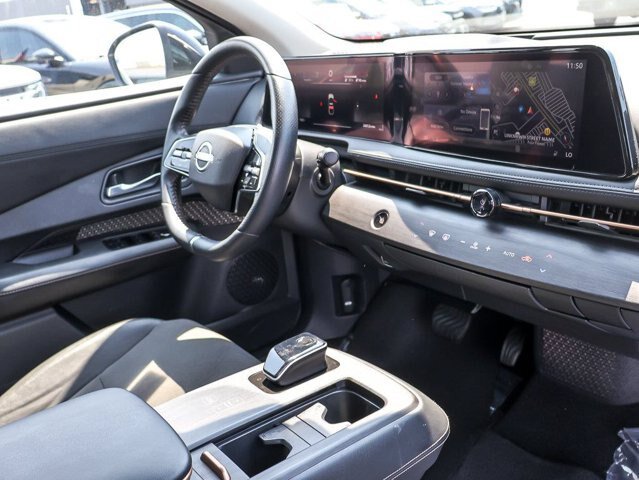 Used 2023 Nissan Ariya FWD image 30