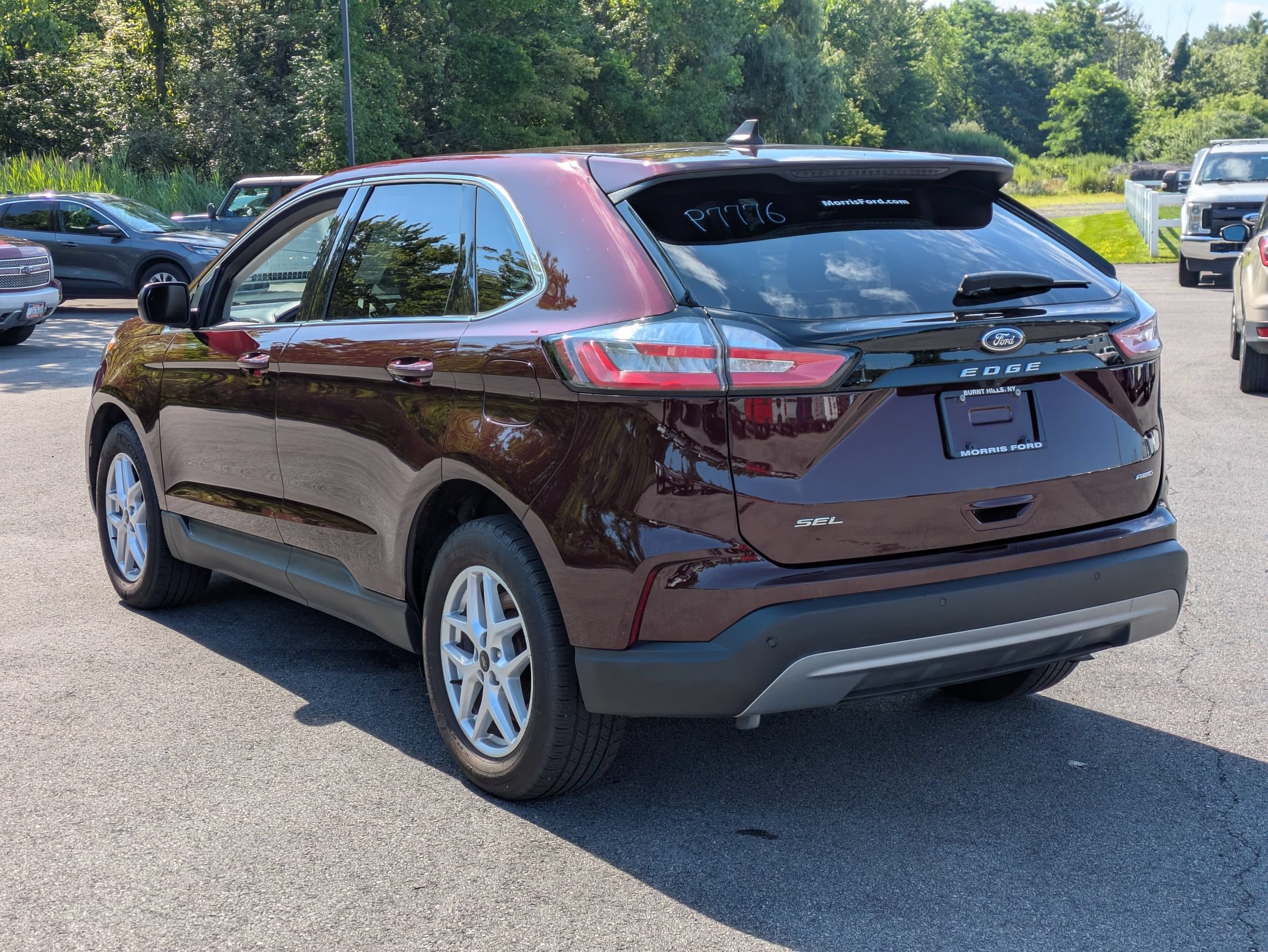 Certified 2024 Ford Edge SEL w/ Convenience Package AWD/4WD image 4