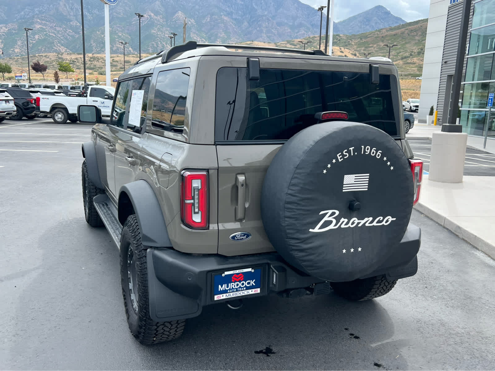 Certified 2025 Ford Bronco Outer Banks w/ Sasquatch Package AWD/4WD image 10