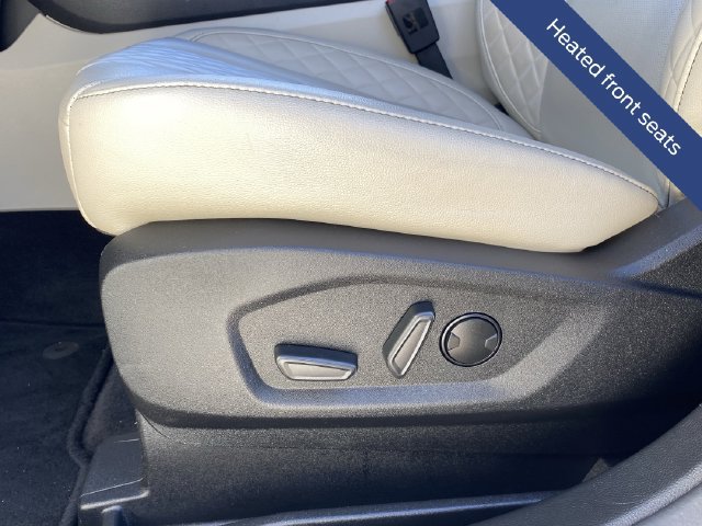 Certified 2024 Ford Edge Titanium w/ Equipment Group 301A AWD/4WD image 29