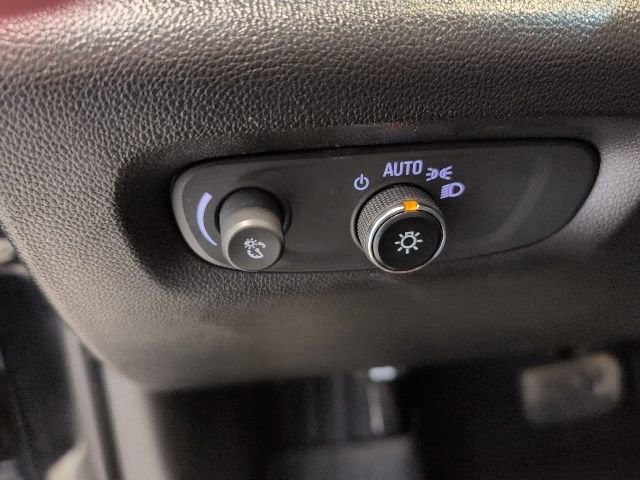 Used 2023 Chevrolet Traverse LT w/ LPO, Floor Liner Package image 19