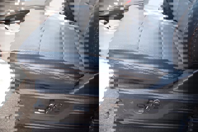 Certified 2025 Ford F150 Lightning Lariat w/ Max Trailer Tow Package image 17