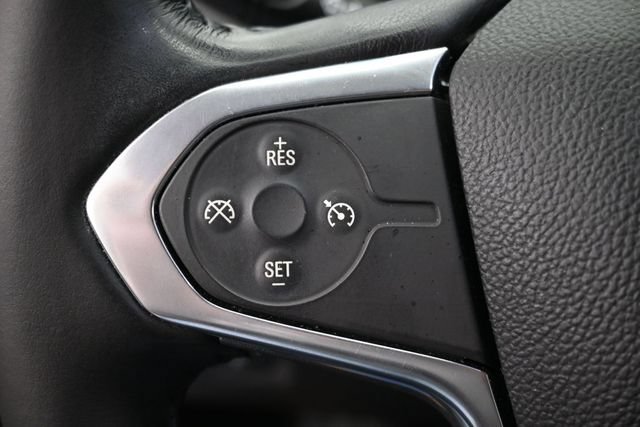 Used 2021 Chevrolet Traverse LT FWD image 18