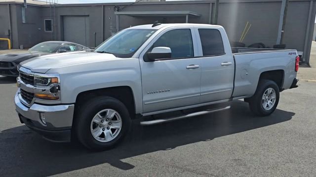 Used 2018 Chevrolet Silverado 1500 LT w/ All Star Edition image 2
