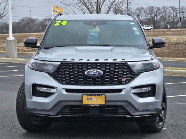 Certified 2024 Ford Explorer ST w/ Equipment Group 401A AWD/4WD image 3