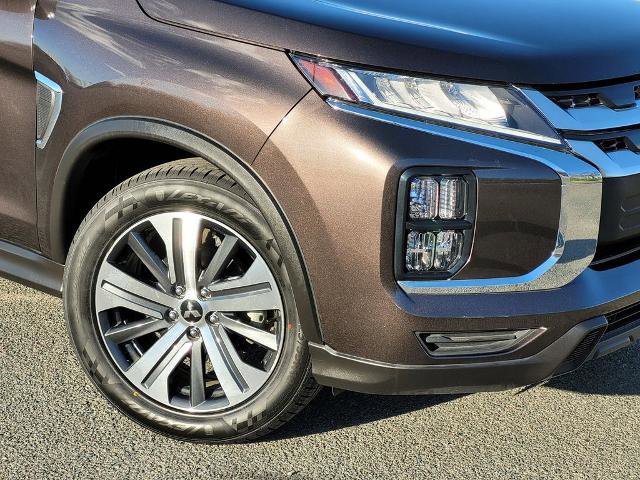 Used 2023 Mitsubishi Outlander Sport LE image 9