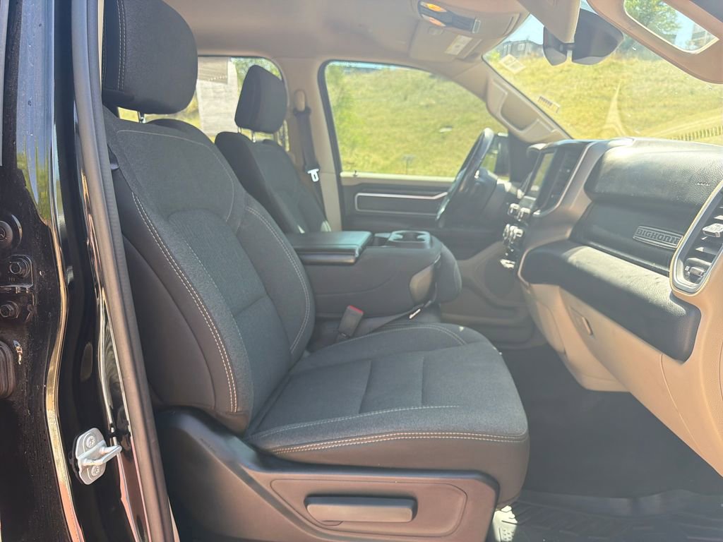 Used 2020 RAM 1500 Big Horn AWD/4WD image 30
