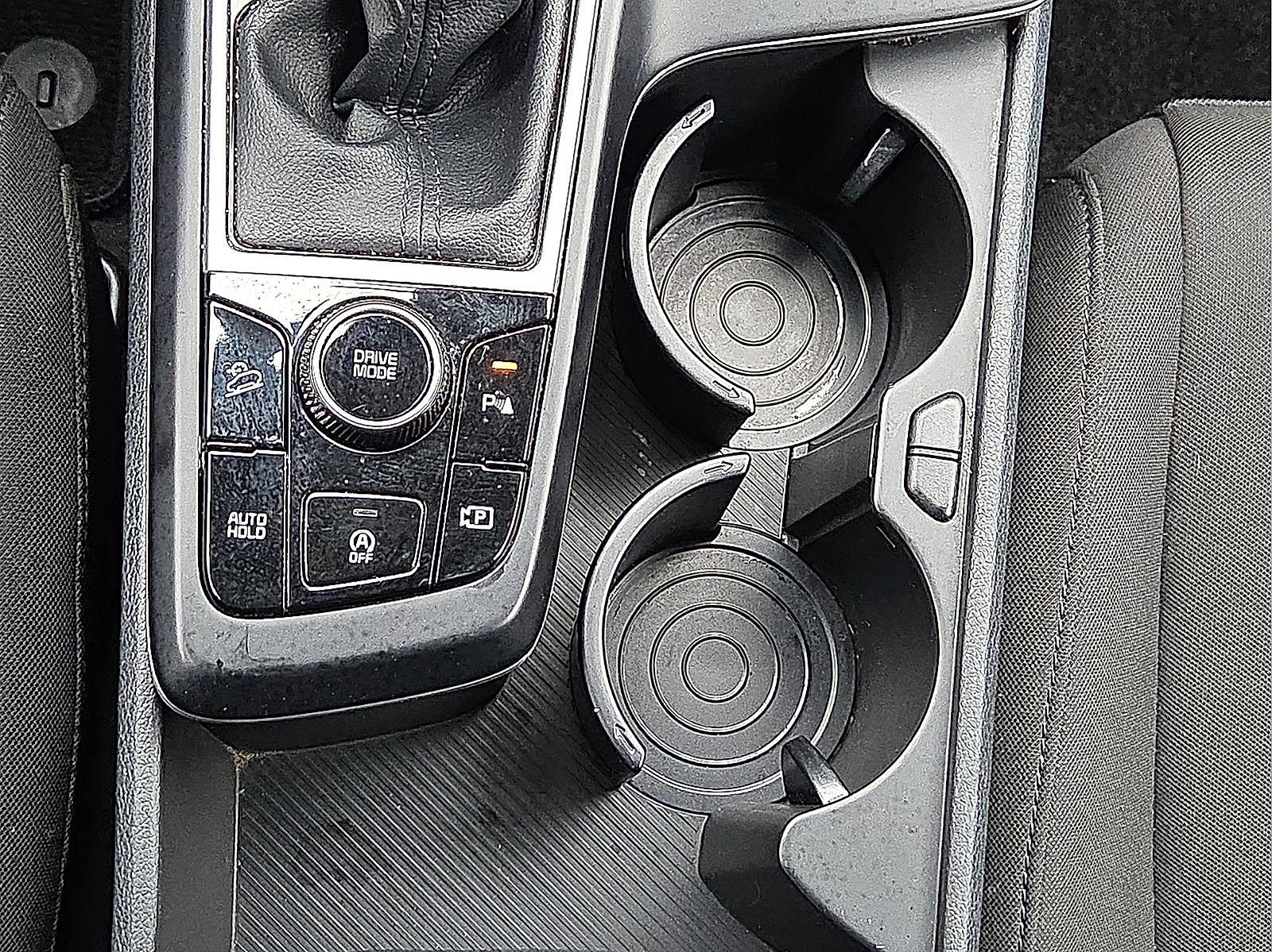 Used 2024 Kia Sportage LX FWD image 17