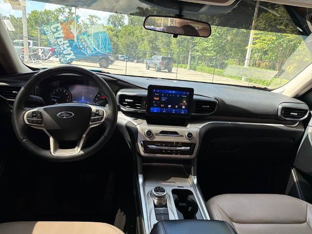 Certified 2024 Ford Explorer XLT w/ Equipment Group 202A RWD image 7