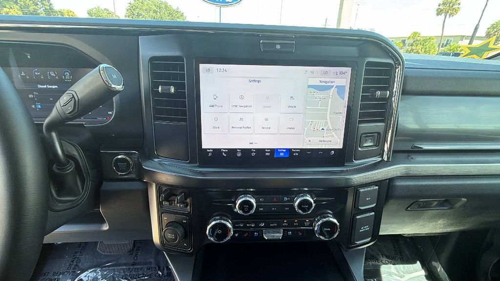 Certified 2025 Ford F450 Lariat AWD/4WD image 19