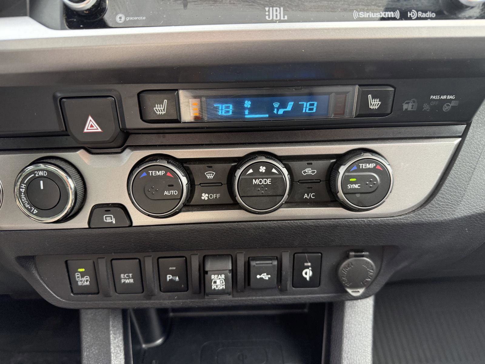 Used 2023 Toyota Tacoma Limited image 22