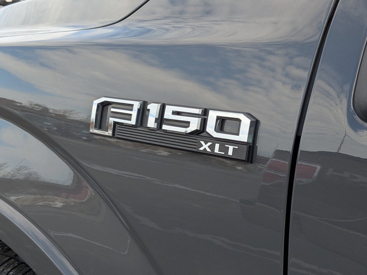 Certified 2020 Ford F150 XLT w/ Equipment Group 302A Luxury image 5