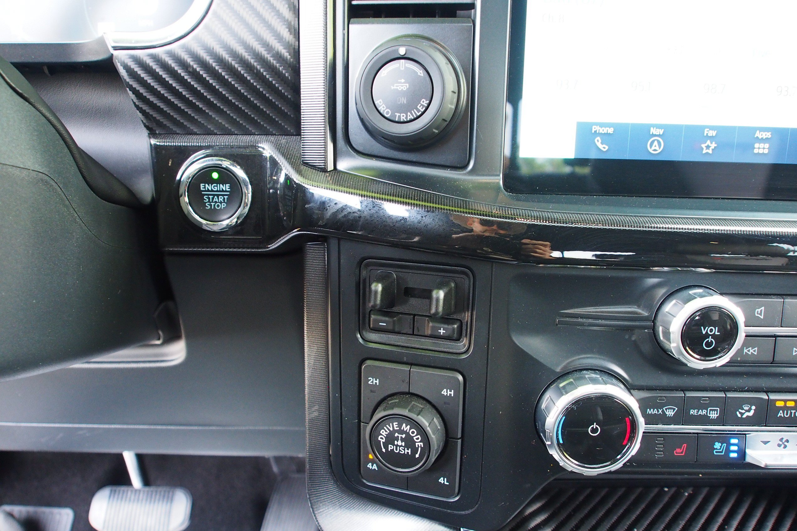 Certified 2023 Ford F150 Raptor w/ Equipment Group 802A Raptor R AWD/4WD image 26