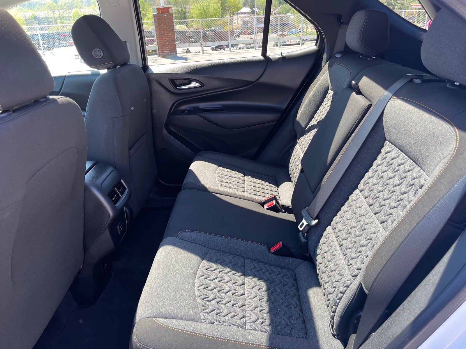 Used 2023 Chevrolet Equinox LT AWD/4WD image 18